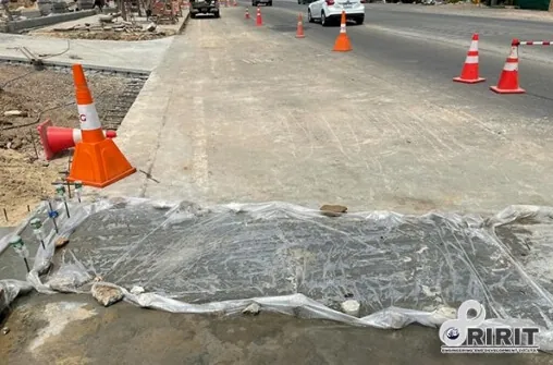 สร้างท่อลอนพอลิเอทิลีนเสริมเหล็ก